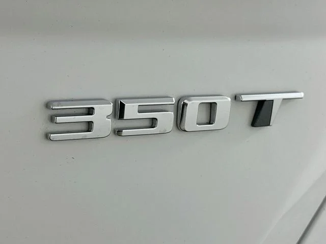 Used 2024 White Cadillac Luxury image 28