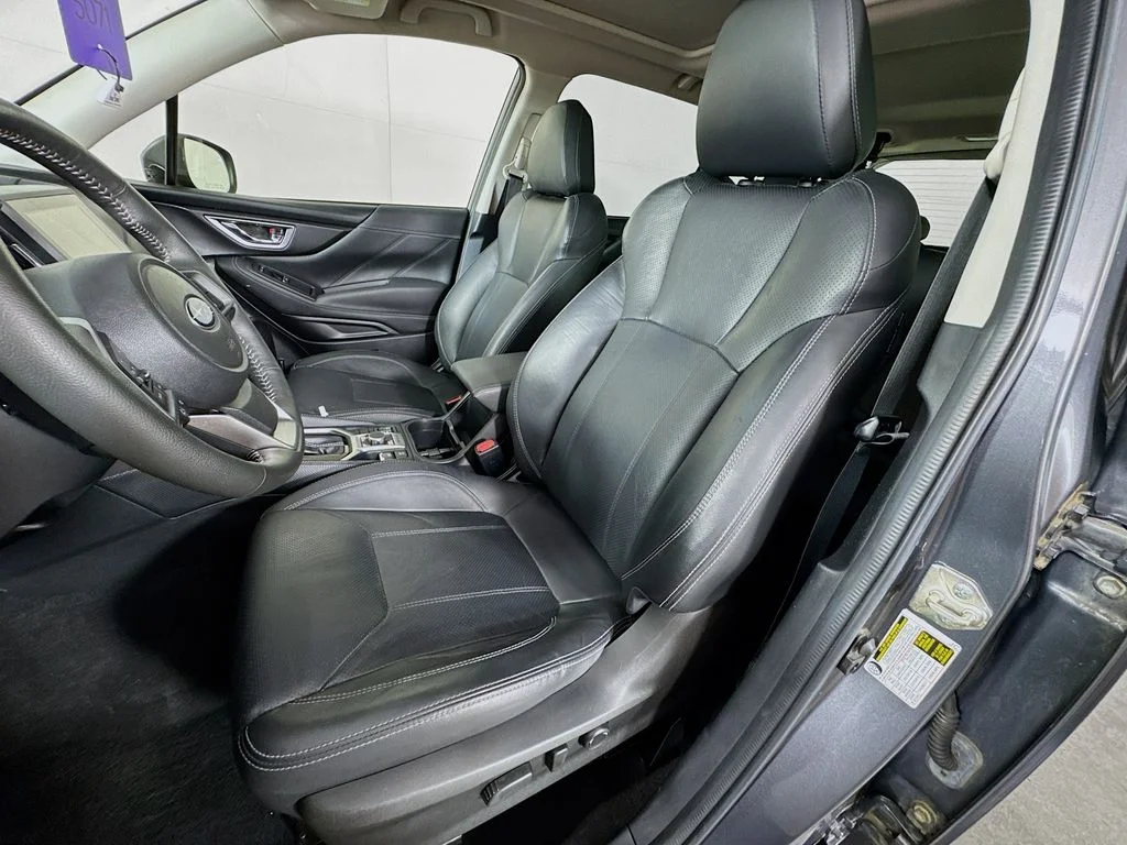 Used 2020 Gray Subaru Limited image 25