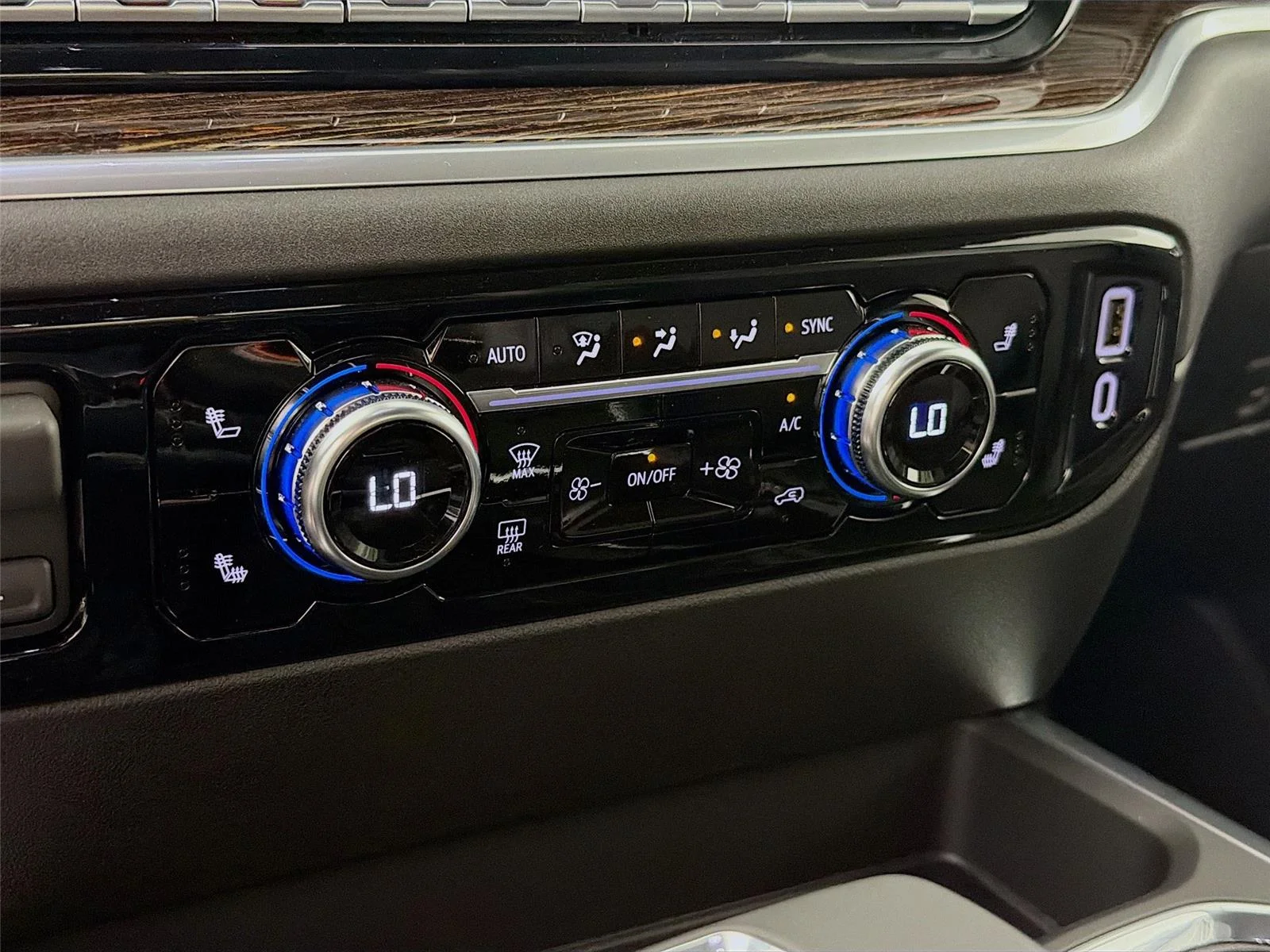 2026 GMC Sierra 1500 Elevation - Photo 17