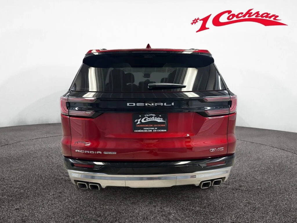 2026 GMC Acadia Denali - Photo 25