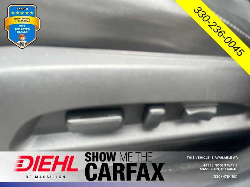 Used 2017 Silver GMC SLT image 19