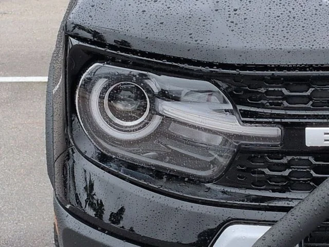 New 2026 Shadow Black Ford Outer Banks® image 10