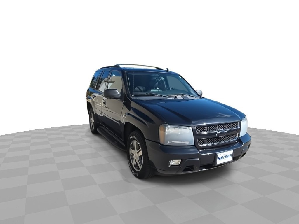 Used 2009 Black Chevrolet LT image 3