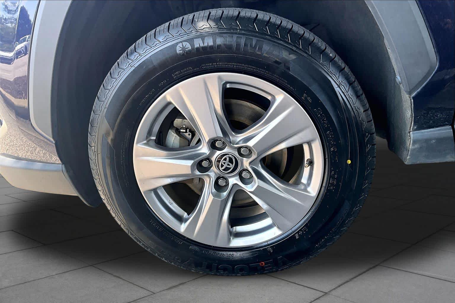 Used 2023 Blueprint Toyota XLE image 11