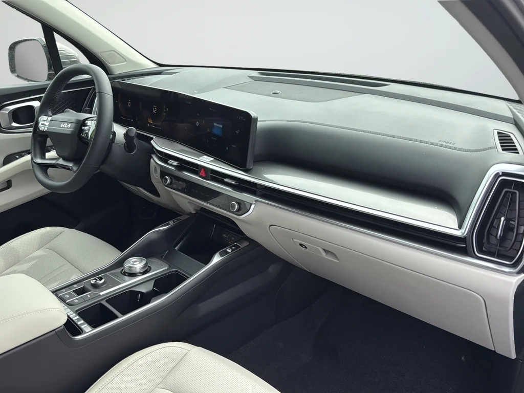 2026 Kia Sorento EX Hybrid - Photo 9