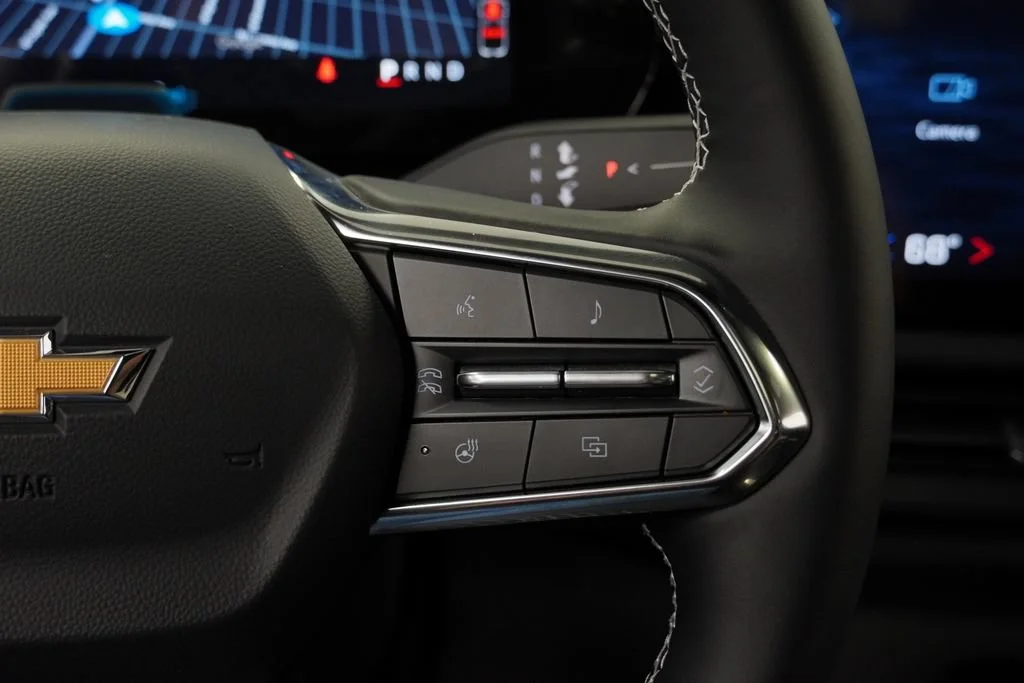 New 2026 Black Chevrolet LT - Max Range image 20
