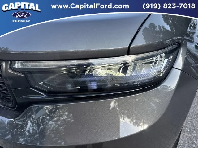 Used 2025 Gray Jeep Limited image 11