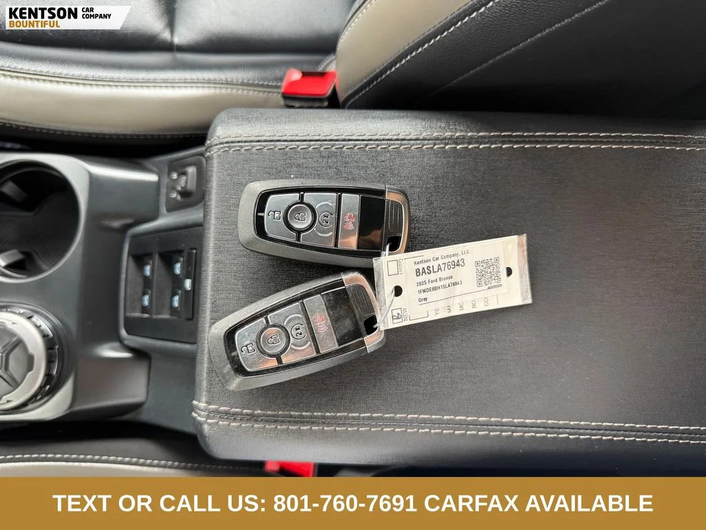 Used 2025 Gray Ford Outer Banks image 34