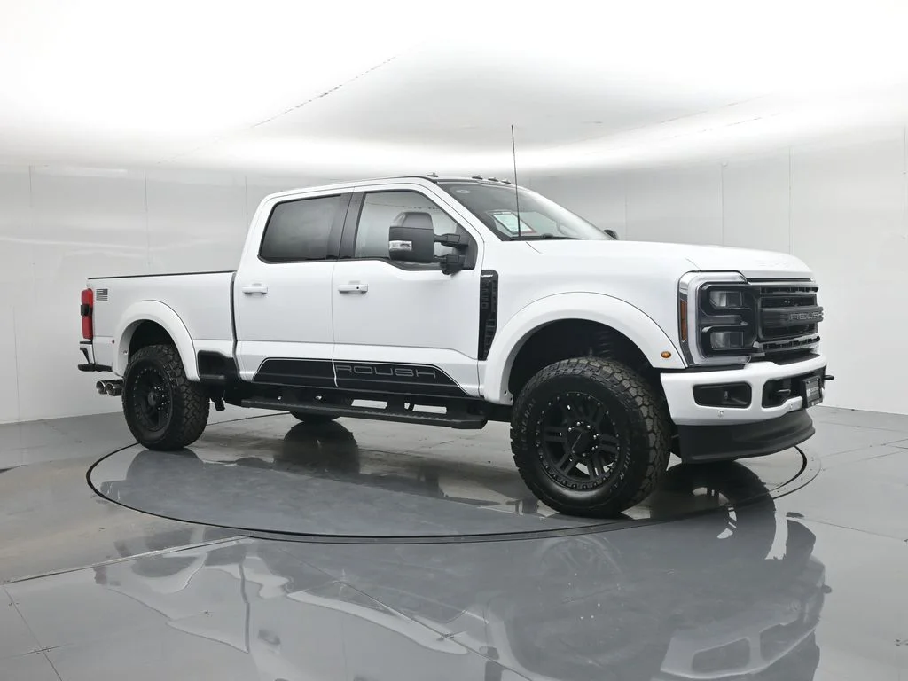 New 2026 Oxford White Ford Lariat image 28
