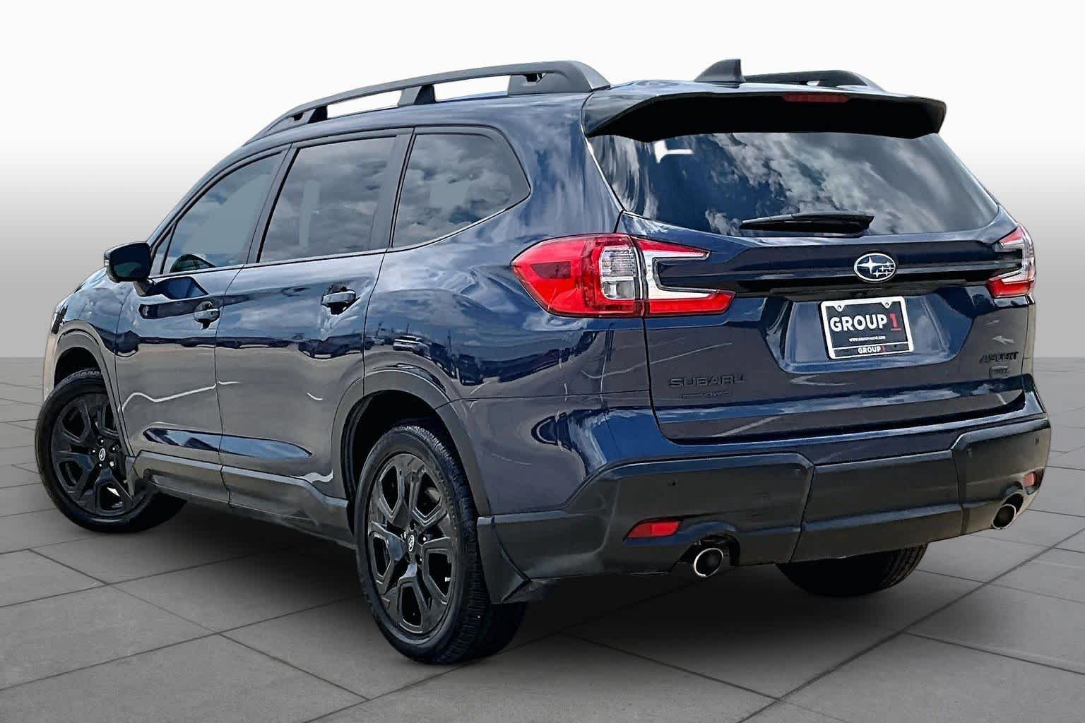 Used 2023 Cosmic Blue Pearl Subaru Onyx Edition Limited image 12