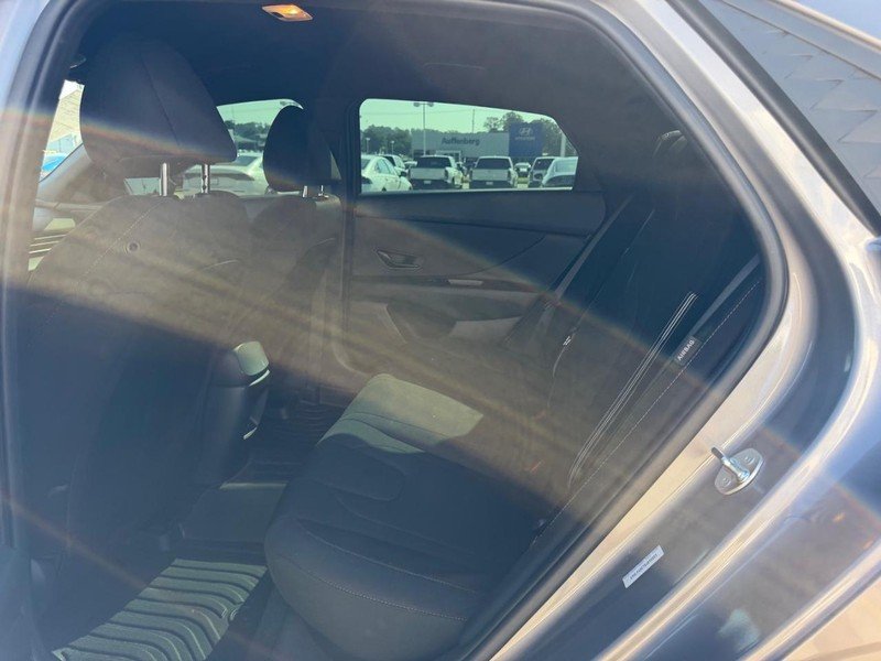Used 2025 Fluid Metal Hyundai SEL Sport image 8