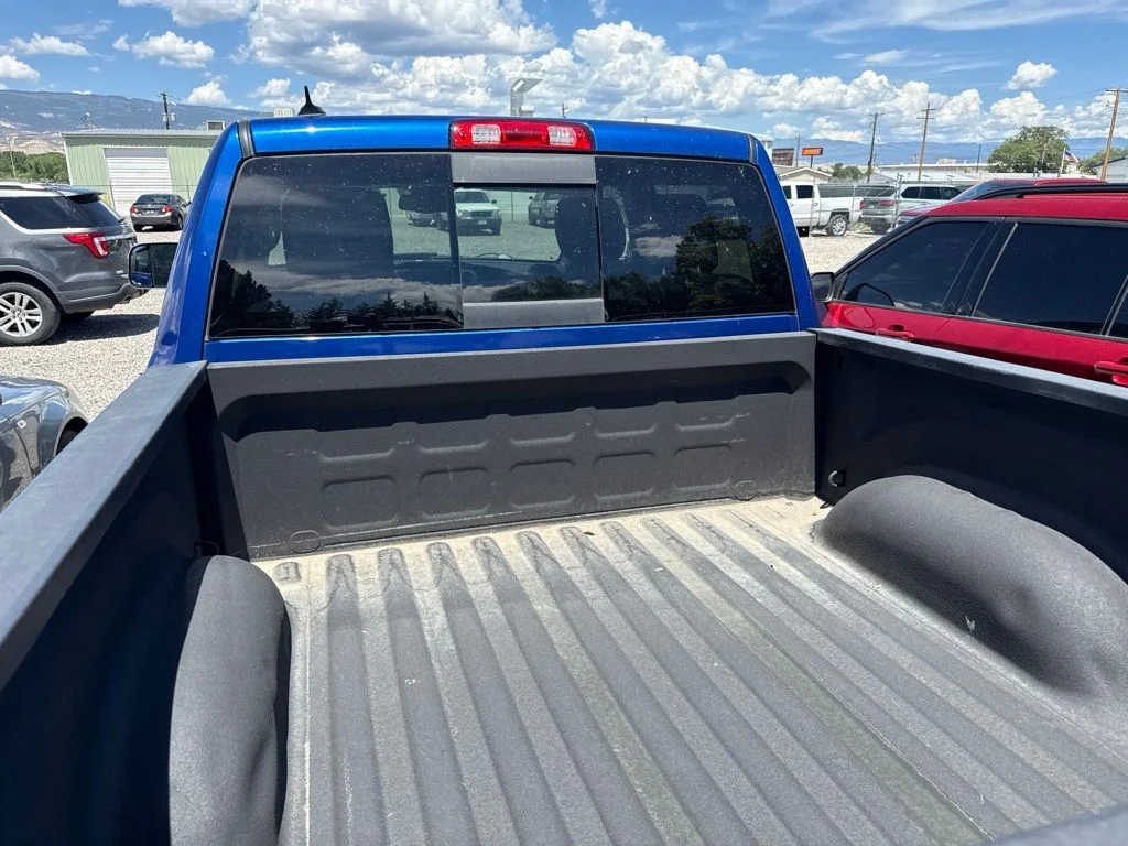 Used 2015 Blue Streak Ram Laramie image 22