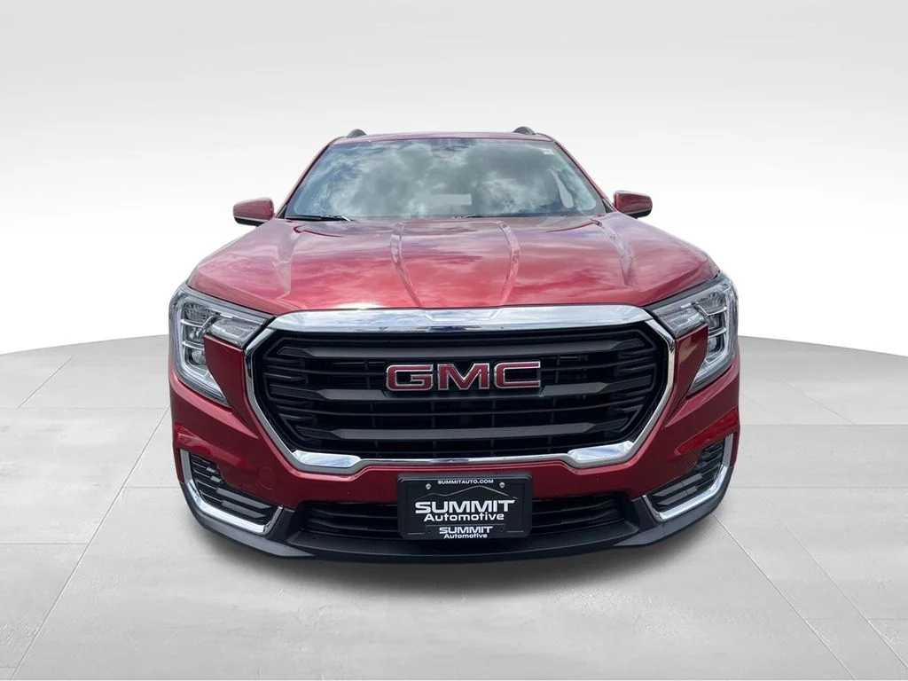 Used 2022 Cayenne Red Tintcoat GMC SLE image 29