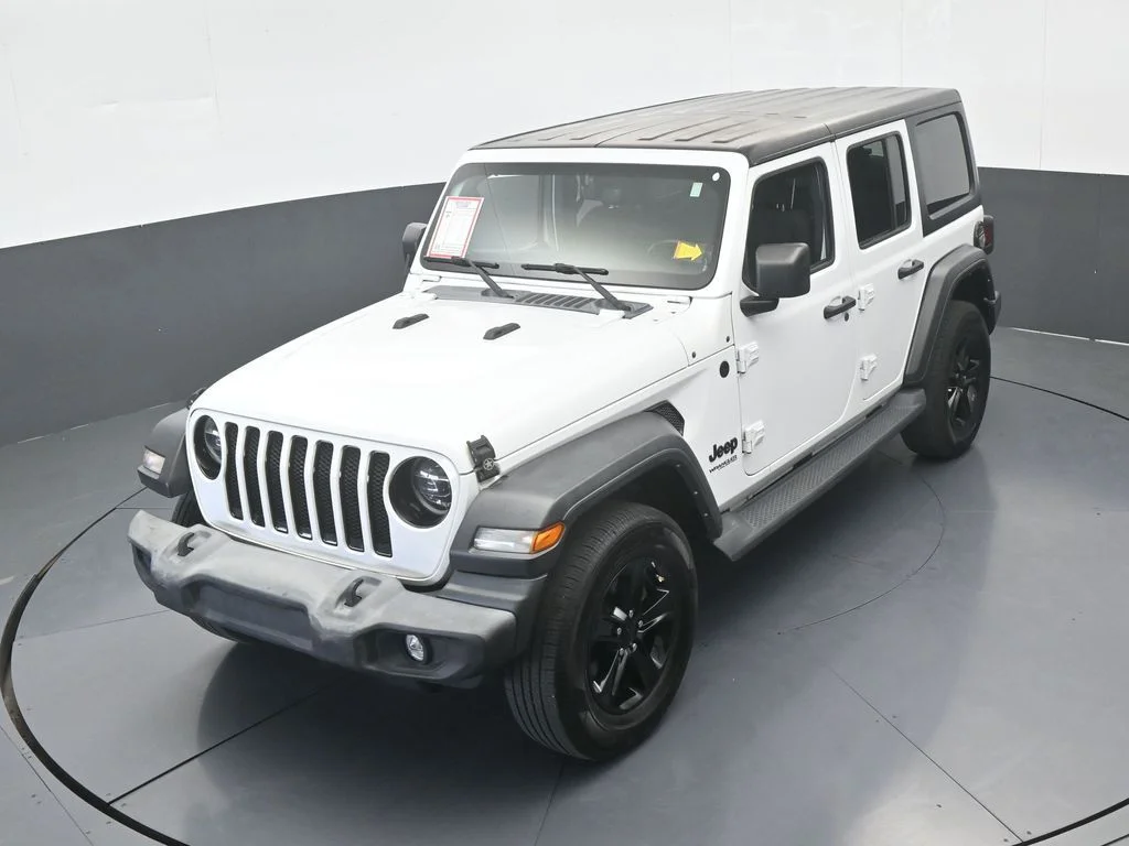 Used 2022 Bright White Clearcoat Jeep Unlimited Sport Altitude image 49