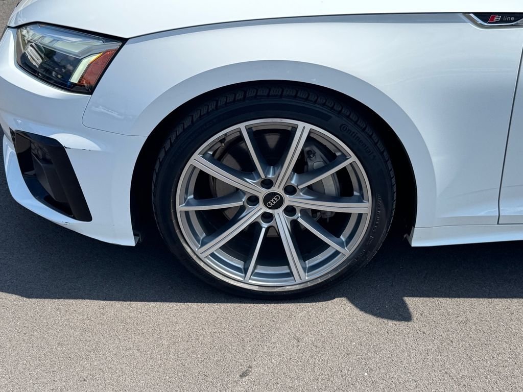 Used 2025  Audi 45 S line Premium image 19