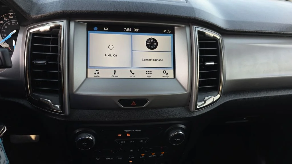 Used 2019 Gray Ford XLT image 16