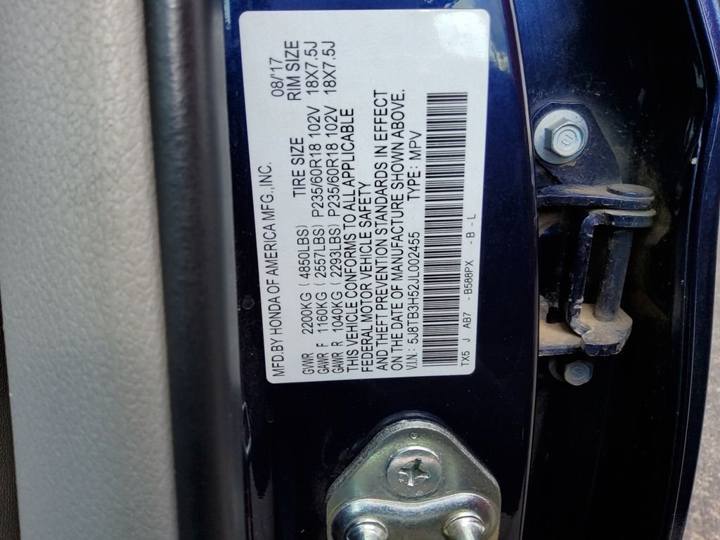 Used 2018  Acura Technology Package image 20