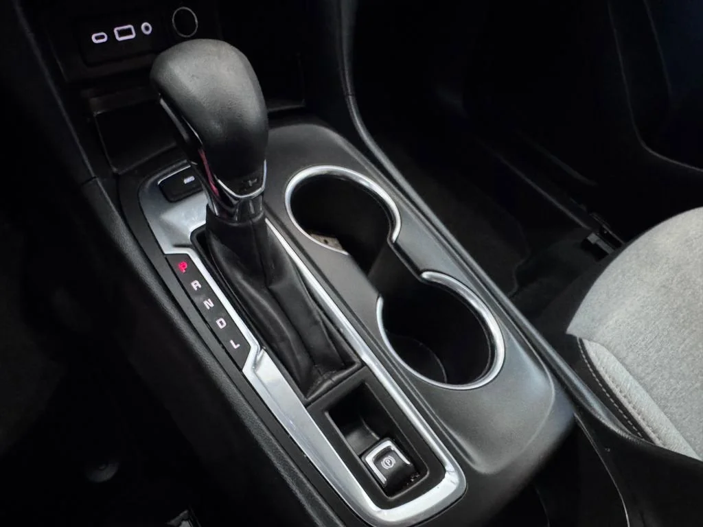 2022 Chevrolet Equinox LS - Photo 22