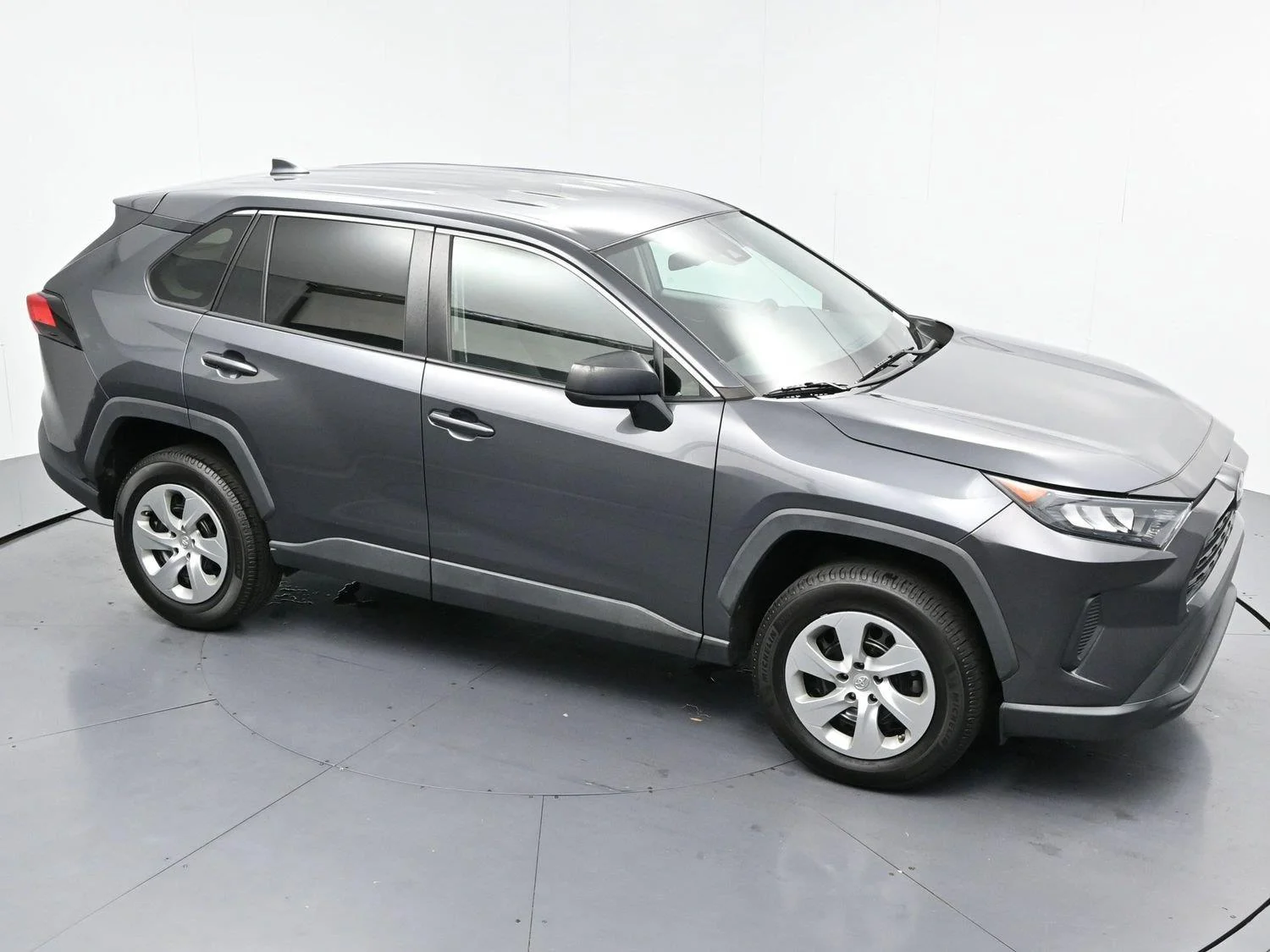 Used 2022 Magnetic Gray Metallic Toyota LE image 36