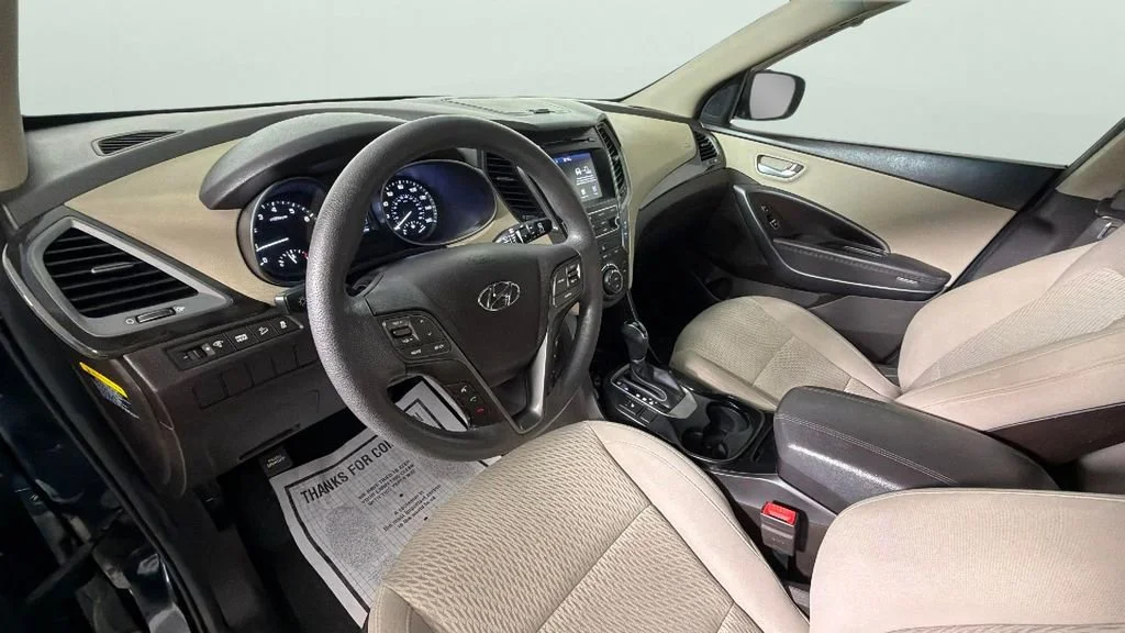 Used 2018 Black Hyundai 2.4L image 18