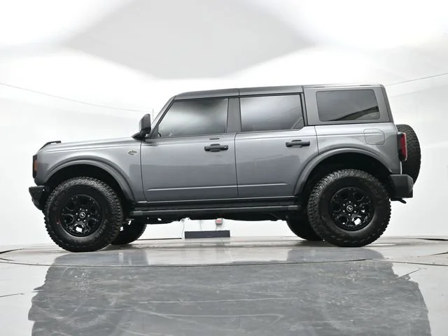Used 2023 Carbonized Gray Metallic Ford Base image 25