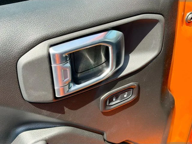 New 2026 Joose Exterior Paint Jeep Sport image 18