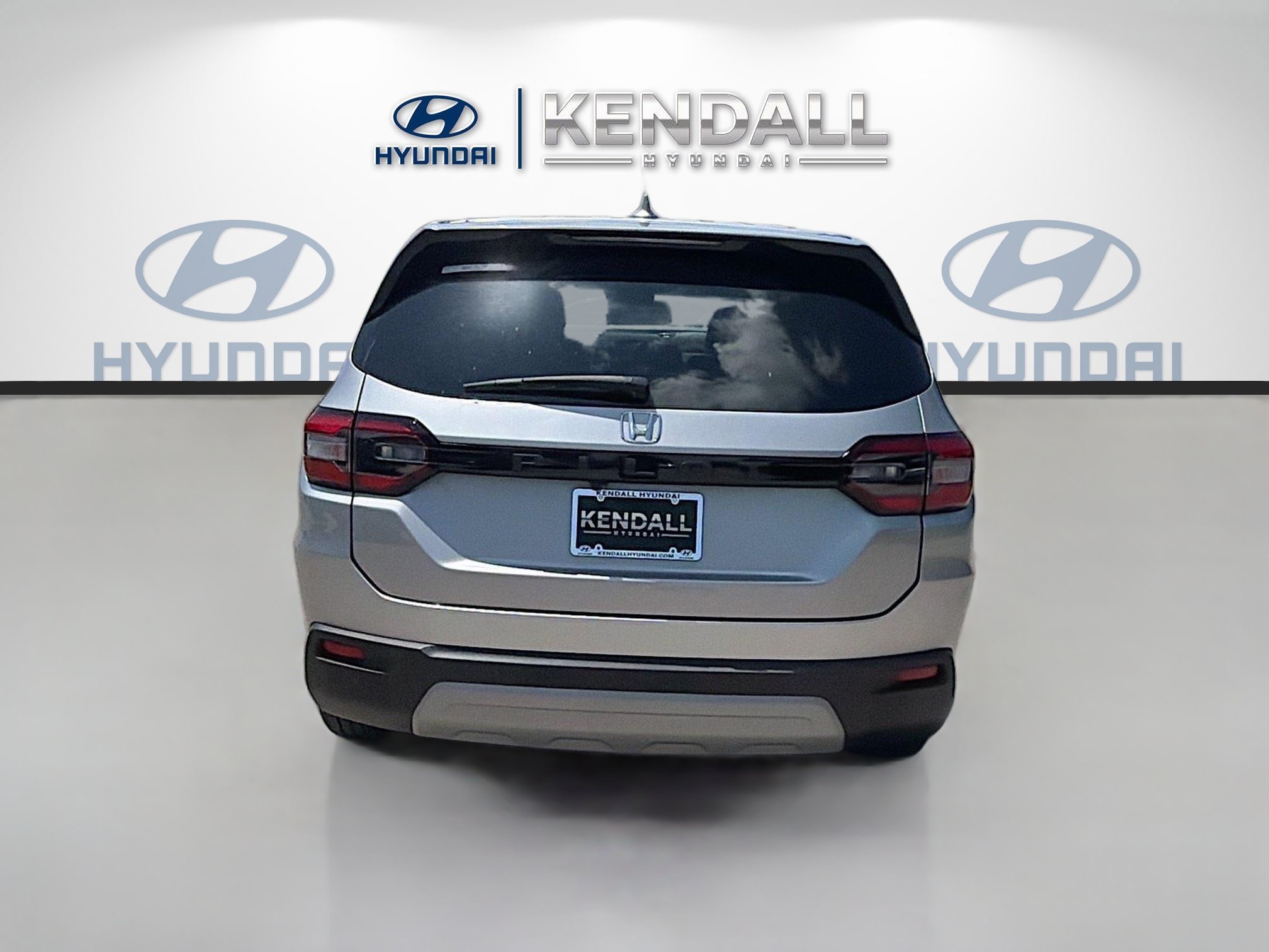 Used 2025 Lunar Silver Metallic Honda EX-L image 5