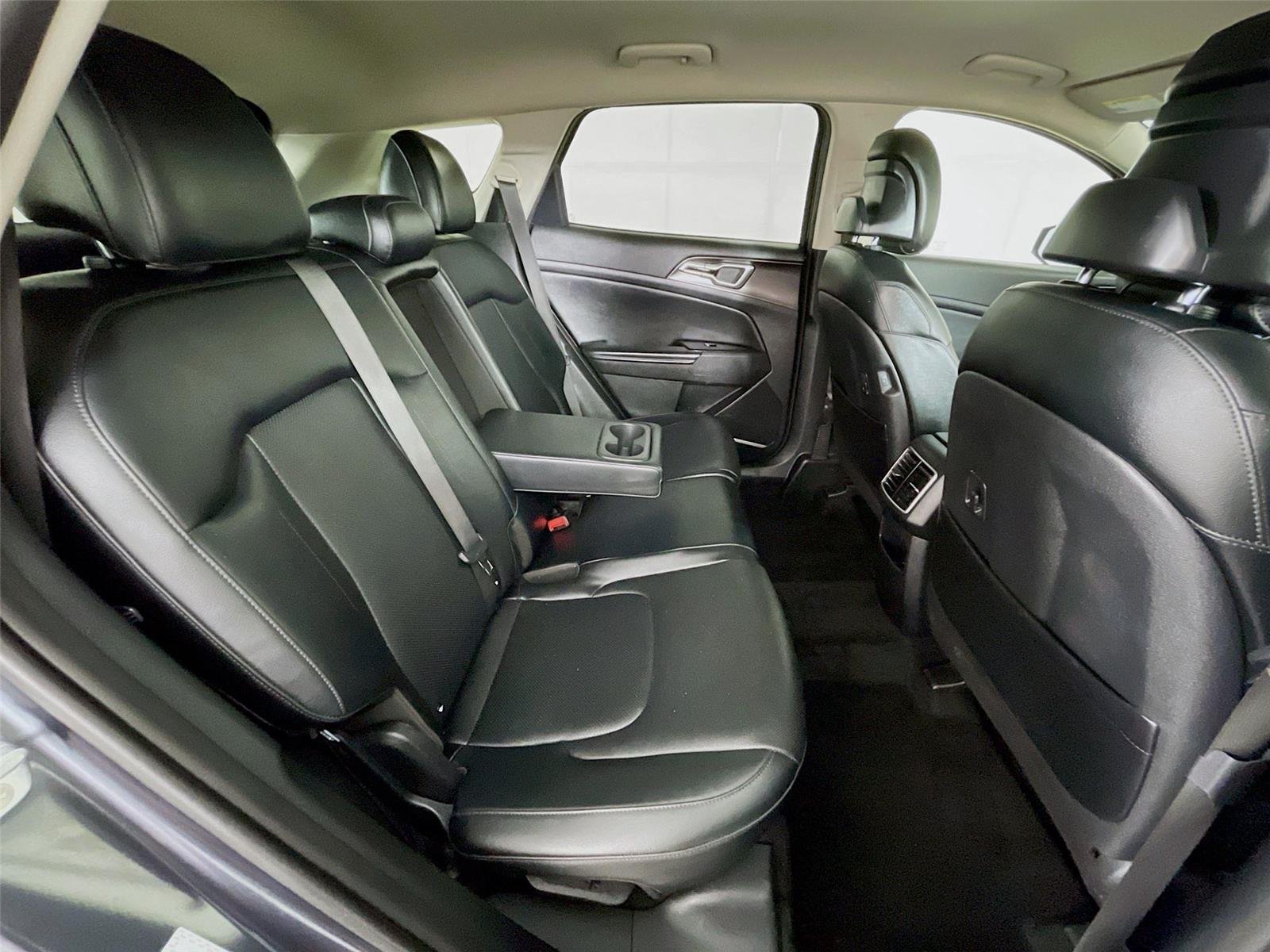 Used 2023 Gravity Gray Kia EX image 30