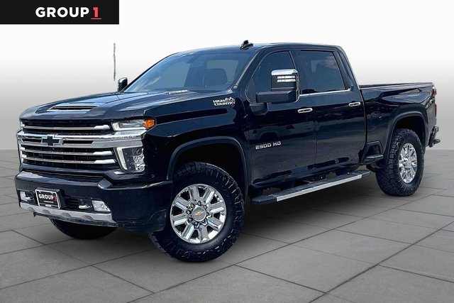 Pre-Owned 2022 Chevrolet Silverado 2500 HD High Country 4WD Crew Cab