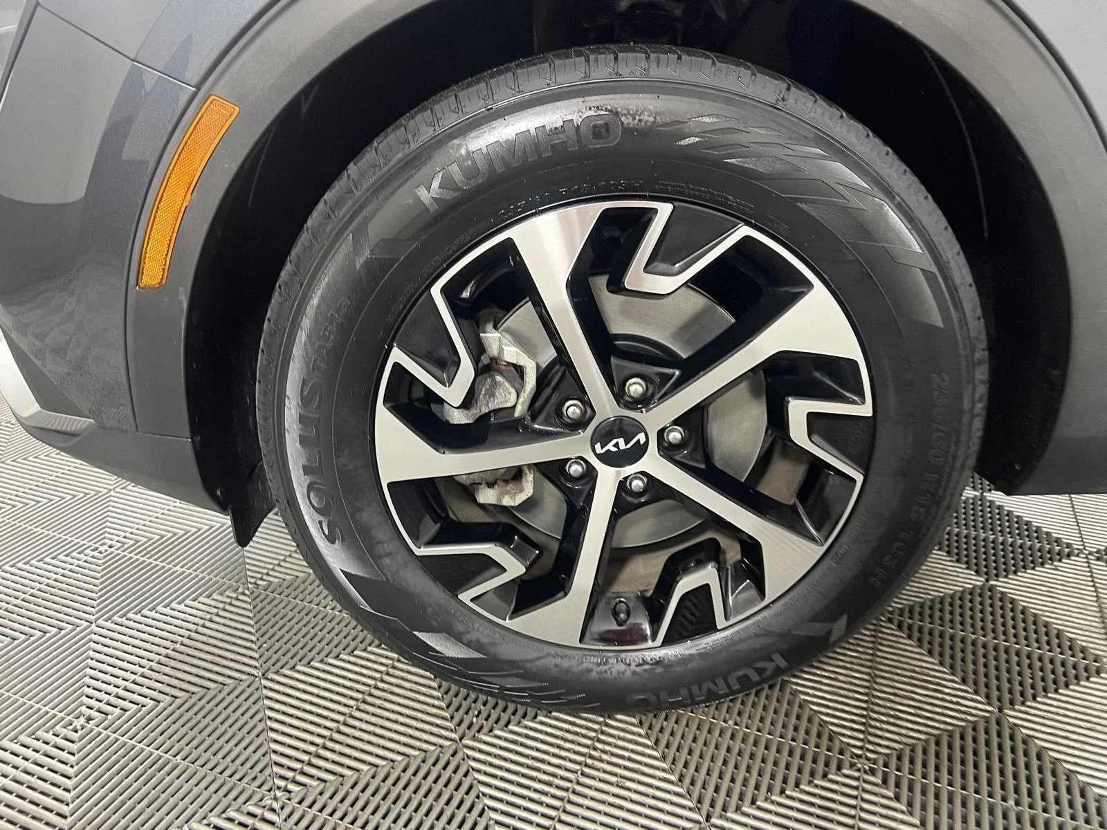 Certified Used 2023 Gravity Gray Kia EX image 12