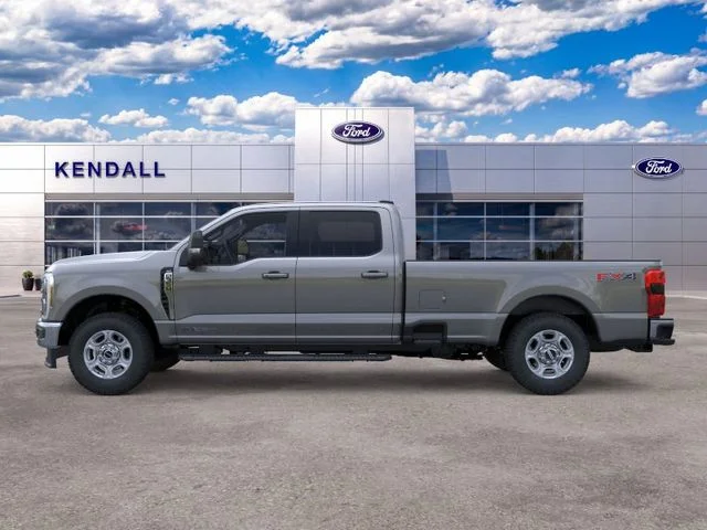 New 2026 Gray Metallic Ford XLT image 3