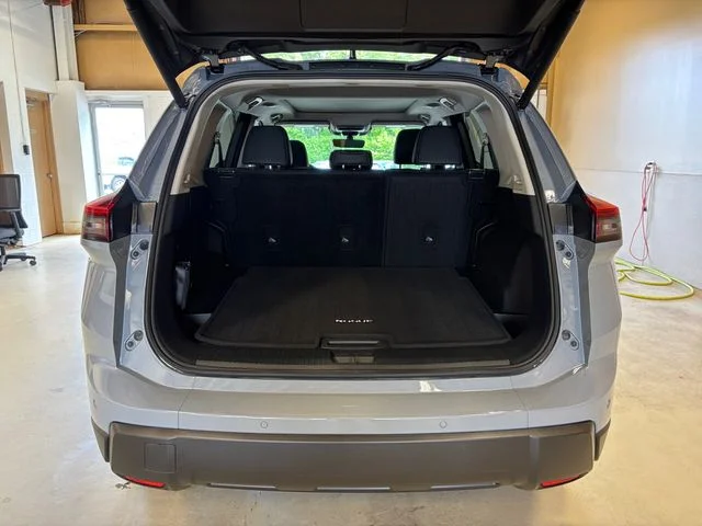 New 2026 Gray Nissan Dark Armor image 18