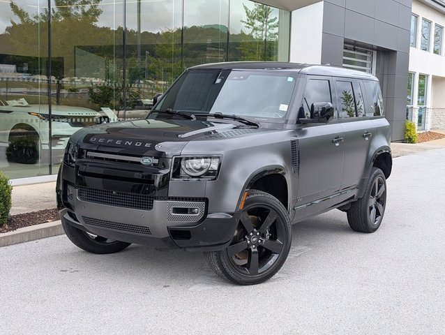 2023 Land Rover Defender 110 V8