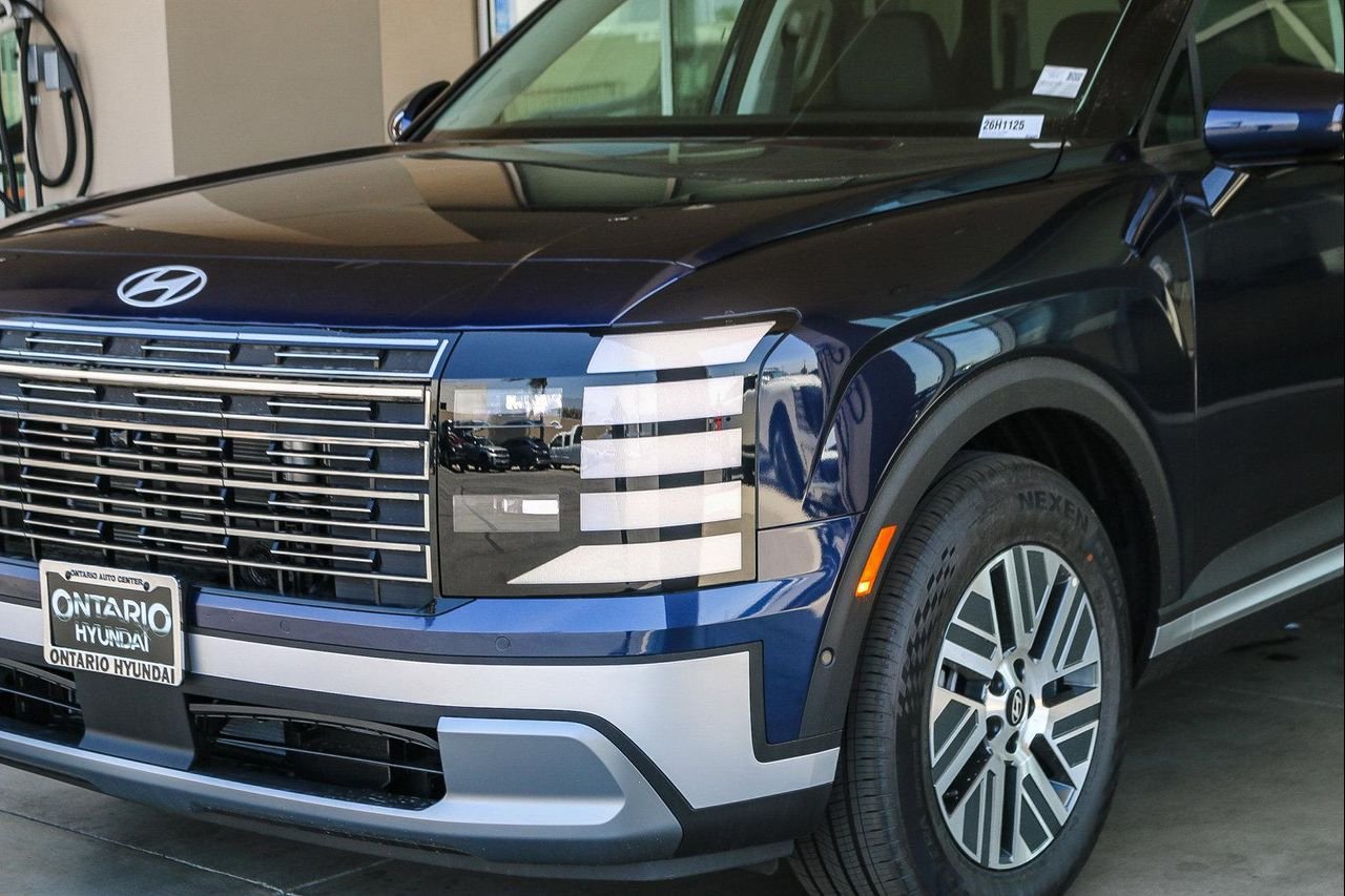 New 2026 Blue Hyundai SEL Premium image 5