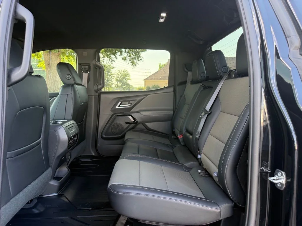 Used 2026 Black Chevrolet Trail Boss image 29