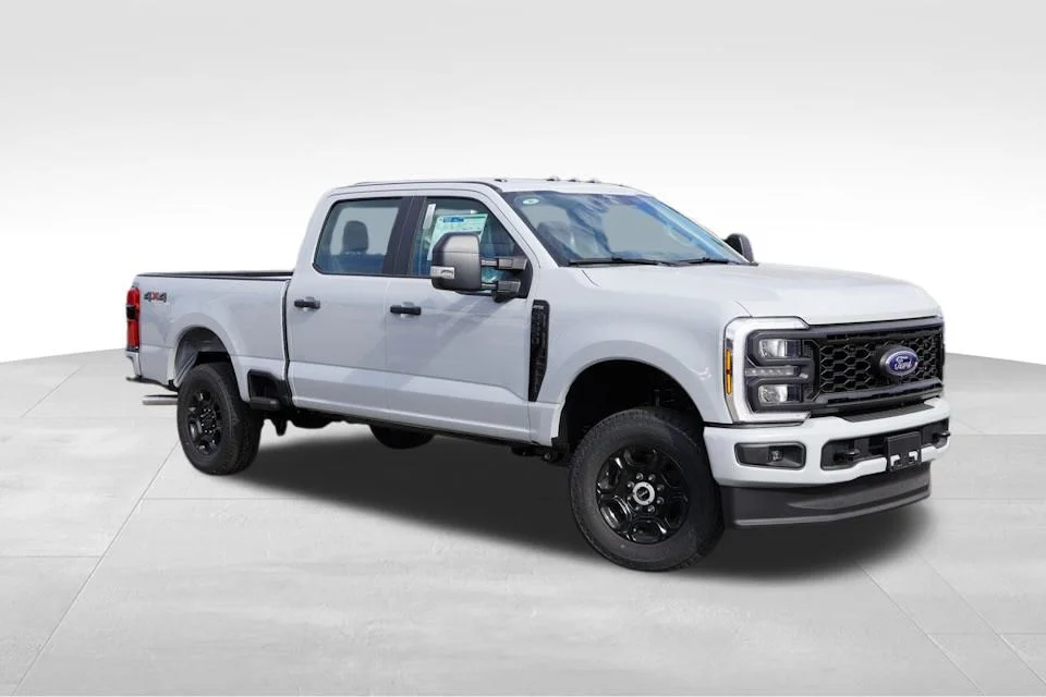 2026 Ford F-250 XL 4x4 Crew Cab 6-3/4' Box's photo