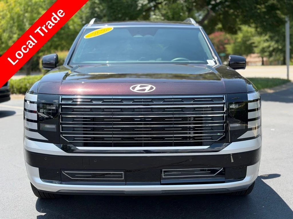 Used 2026 Red Hyundai Calligraphy image 3