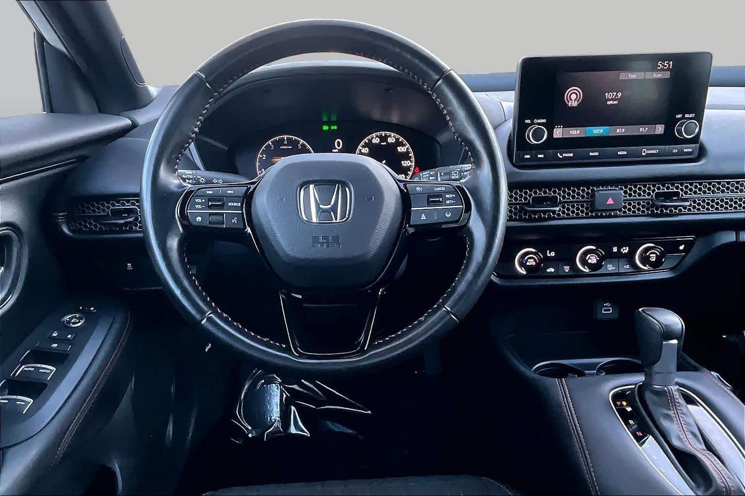 Used 2025 Platinum White Pearl Honda Sport image 6