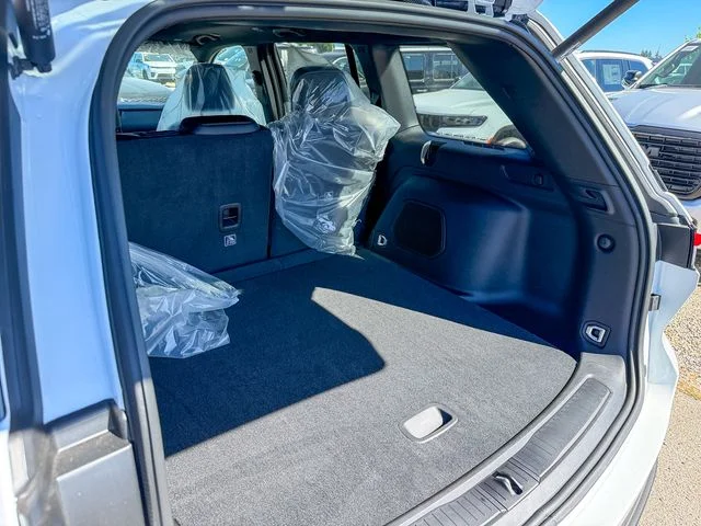 New 2026 Bright White Clearcoat Jeep Limited image 26