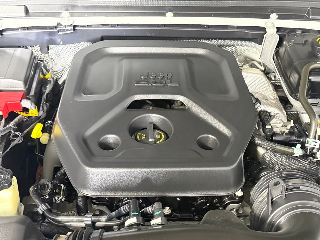 Used 2024 White Jeep Rubicon 4xe image 36