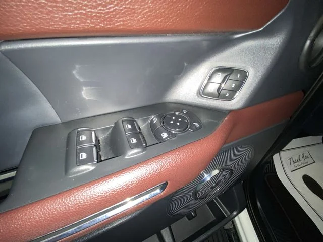 Used 2022 White Ford Limited image 13