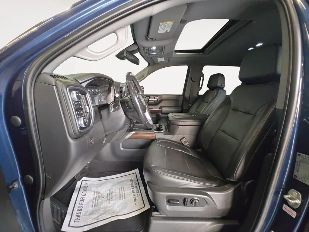 Used 2019 PACIFIC BLUE METALLIC GMC SLT image 11