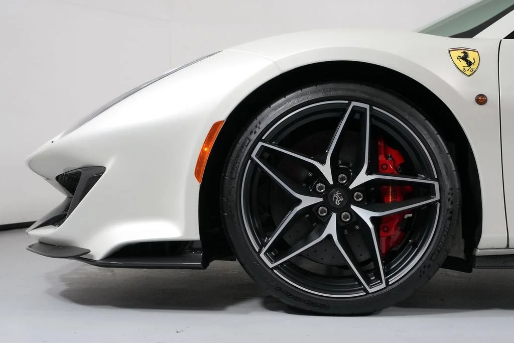 Used 2020 Bianco Italia Ferrari Spider image 13