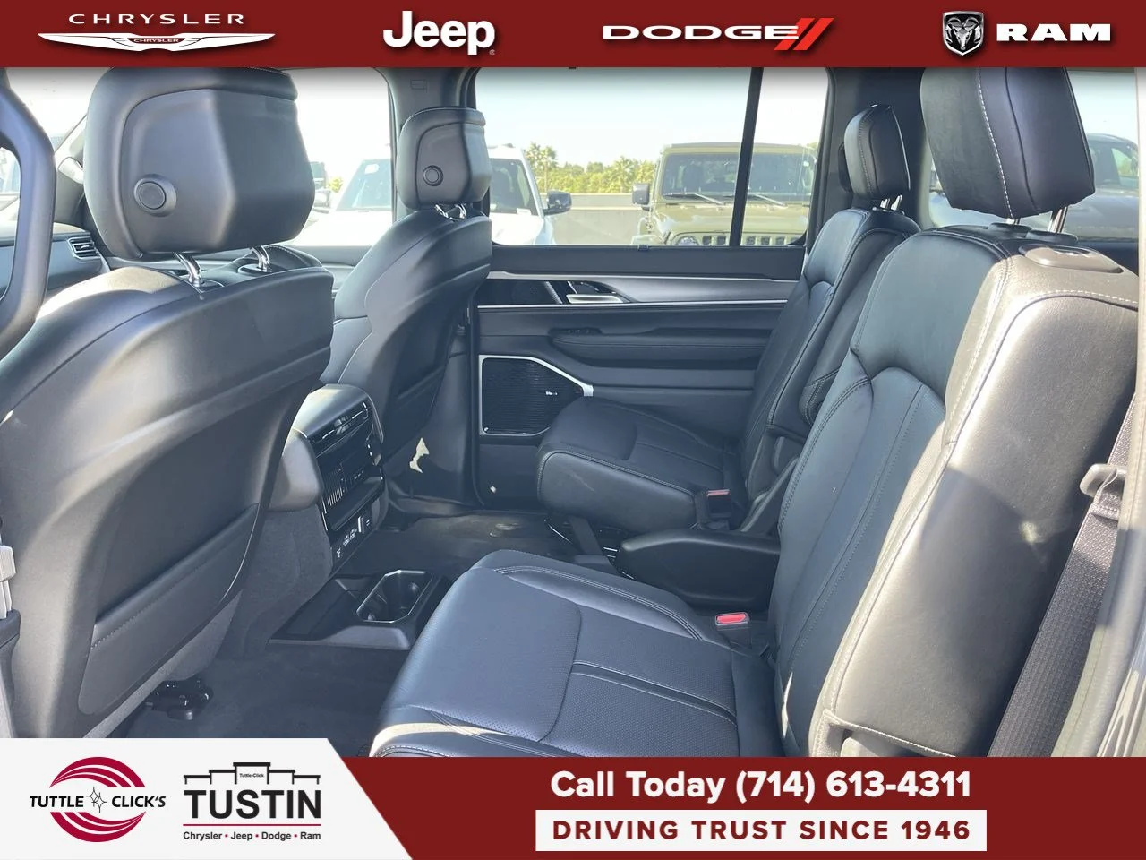 New 2026 Baltic-Gray Metallic Clear-Coat Exterior Paint Jeep Limited Reserve image 24