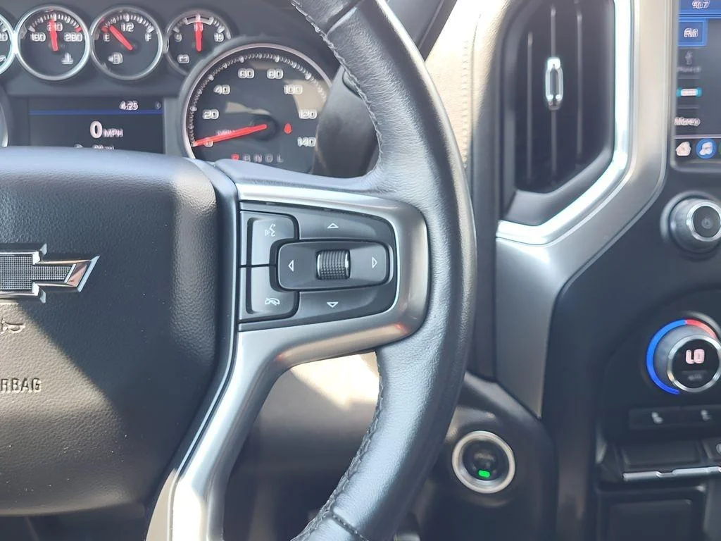 Used 2022 Summit White Chevrolet RST image 14