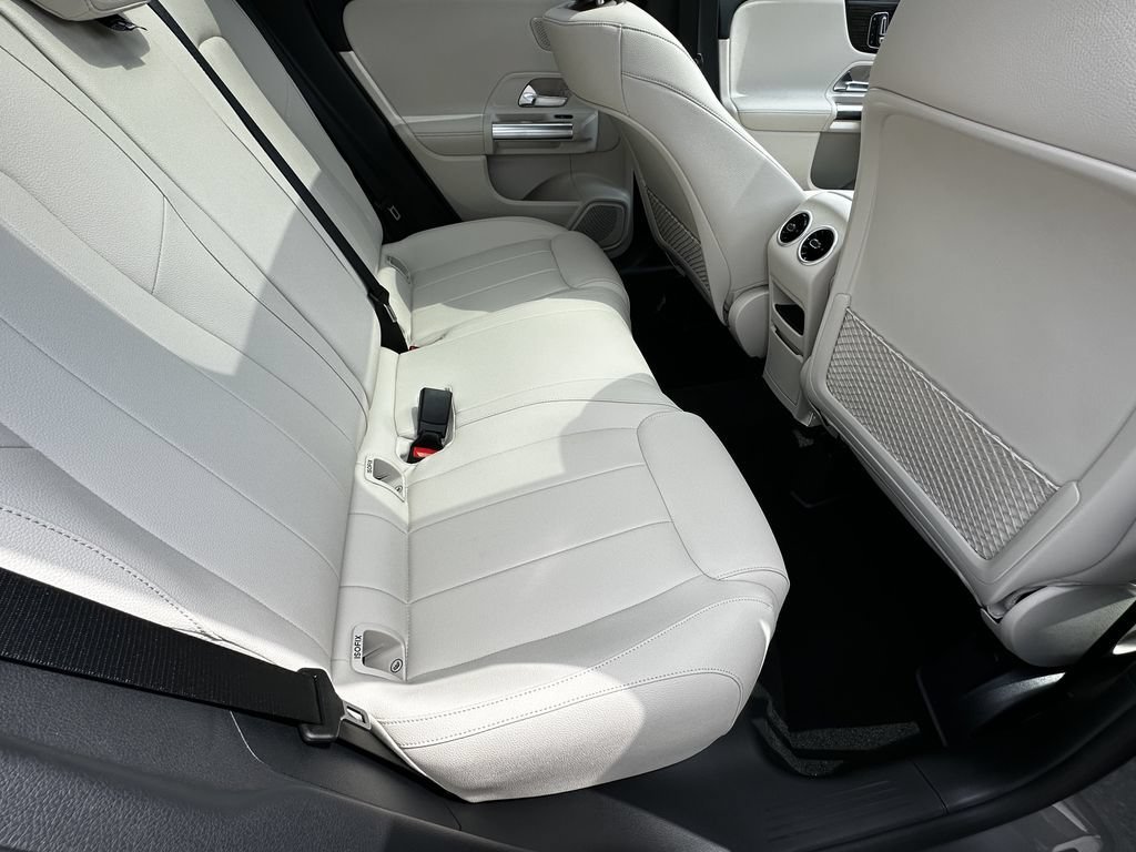 New 2026 Mountain Grey Metallic Mercedes-Benz GLA 250 image 55