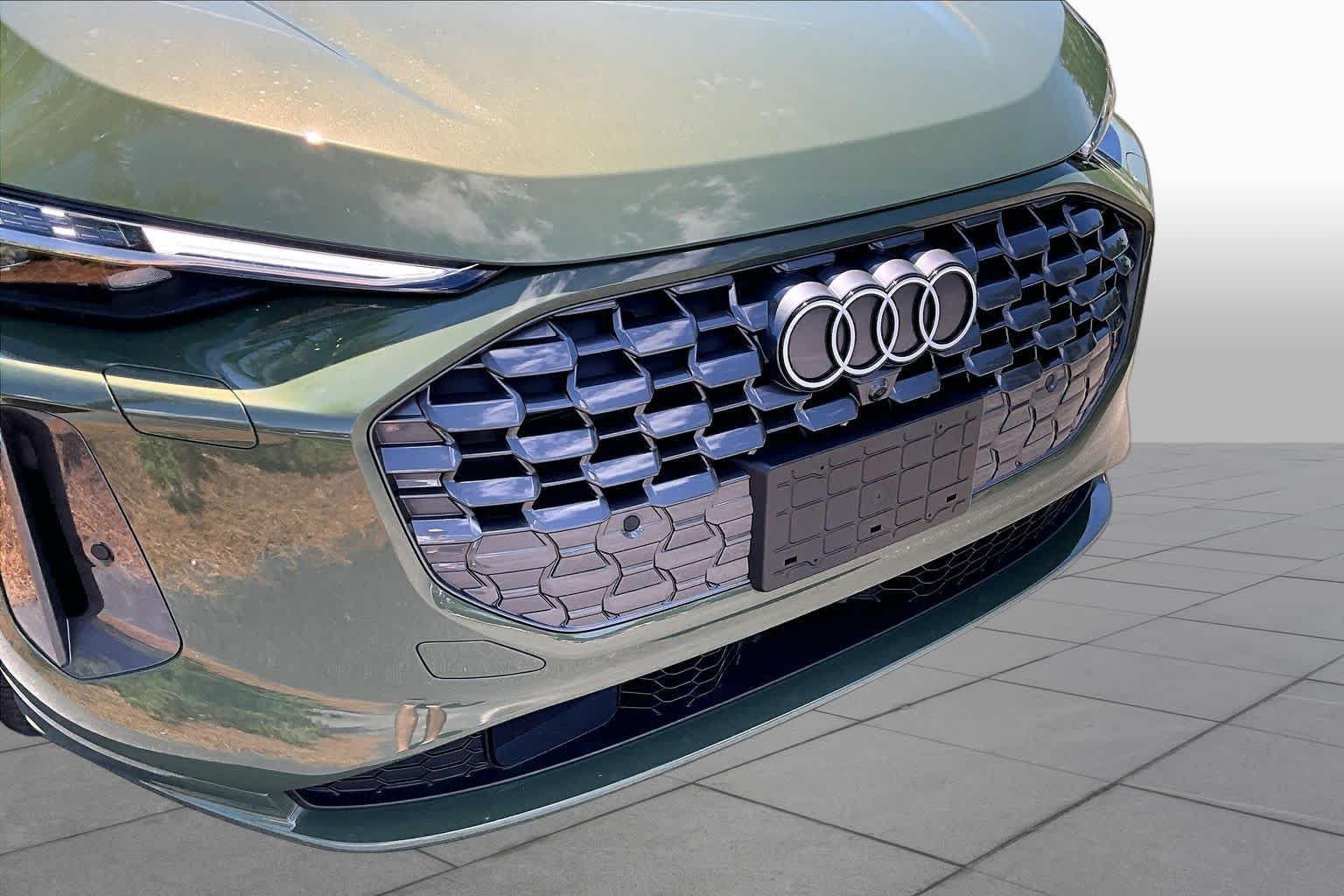 Used 2025 District Green Metallic Audi Prestige image 30