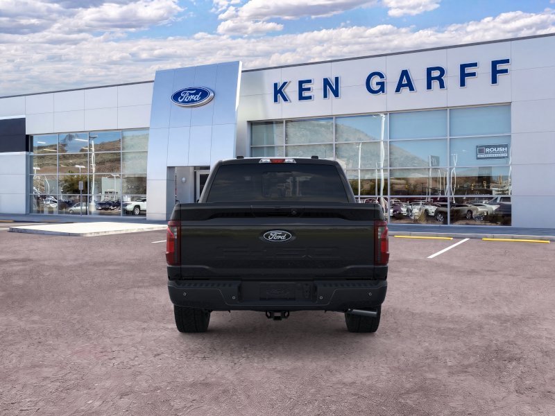 New 2026 Agate Black Metallic Ford XLT image 5