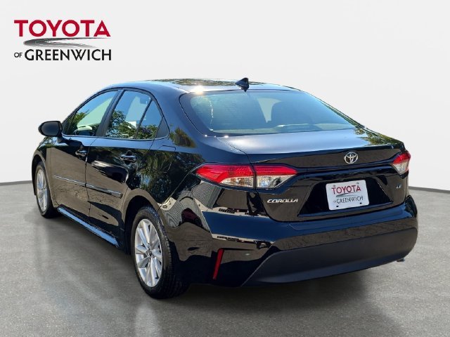 New 2027 Inked Toyota LE image 6