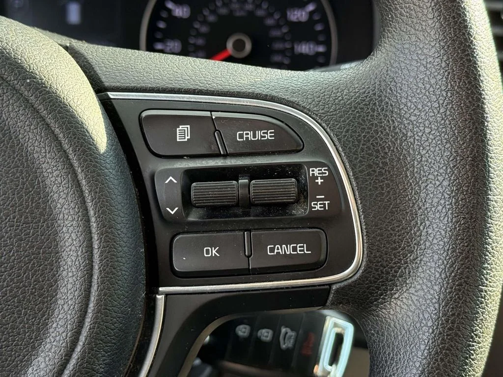 Used 2017 Silver Kia LX image 21